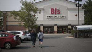 BJ's Wholesale, Costco and Sam's rival, will open clubs in Southeast