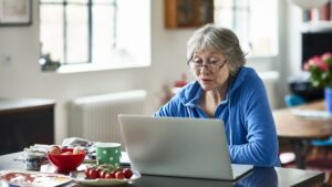 Financial fraud targets older adults. How to recognize it
