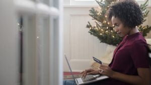 More struggle with credit card debt. What to know this holiday season