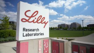 Eli Lilly Alzheimer's drug FDA approval delayed