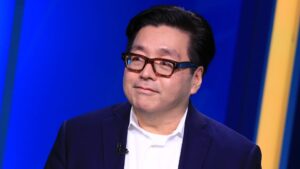 Fundstrat’s Tom Lee sees small-cap benchmark Russell 2000 surging by 50% in 2024
