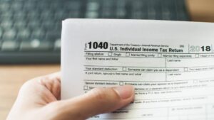 How to avoid 'ghost preparers' and other tax scams as deadline nears