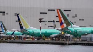 Boeing airplane deliveries drop during Q1 amid safety crisis