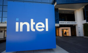 Why Are Shares of Intel Stock Crashing After Earnings?