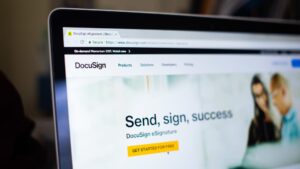 DocuSign CEO says wants to stay public after PE takeover speculation