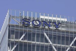 Sony Shares Fall as Paramount Deal Spurs Financing Concerns