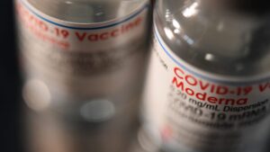 Moderna combination Covid, flu vaccine shows positive late-stage data