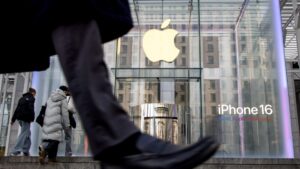 Charts point to a bullish set-up on Apple ahead of earnings