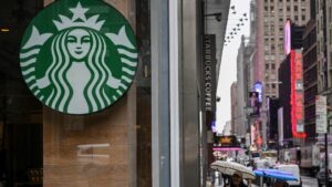 Investors will be rewarded if they believe in Starbucks' turnaround, CIO says
