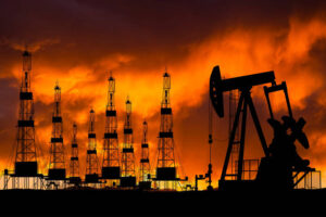 Crude Oil Price Forecast: Bounces Toward Key Resistance After Recent Low
