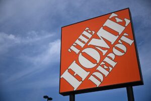 Home Depot reports mixed earnings as it navigates Trump's tariffs