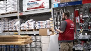 Lowe's (LOW) Q1 2025 earnings