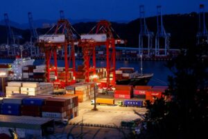 Taiwan April exports jump 30% ahead of U.S. tariffs, strong H1 seen