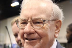 Warren Buffett Talks Tariffs, Market Volatility, and Stepping Down as CEO at Berkshire Hathaway's Annual Meeting