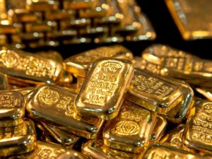 Why Bond King Jeff Gundlach says record-setting gold is poised for another 20% rally