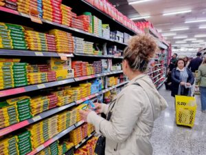 Colombia inflation likely slowed in May, but up in full-year 2025: Reuters poll