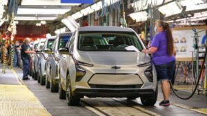 GM to invest $4 billion in U.S. plants, move Mexico-produced SUV