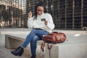 Earn $100 in cash and cash-back rewards with these Capital One student credit cards
