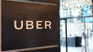 This tech stock is the big winner in 2Q — and analysts see more coming